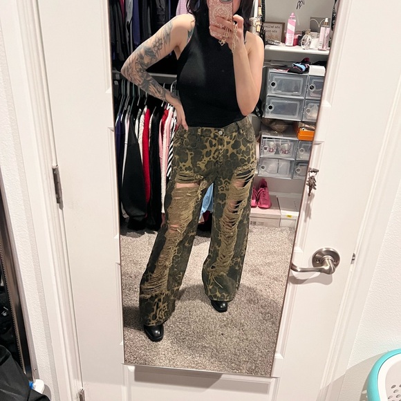 Galita Denim - Distressed Green Camo Pants